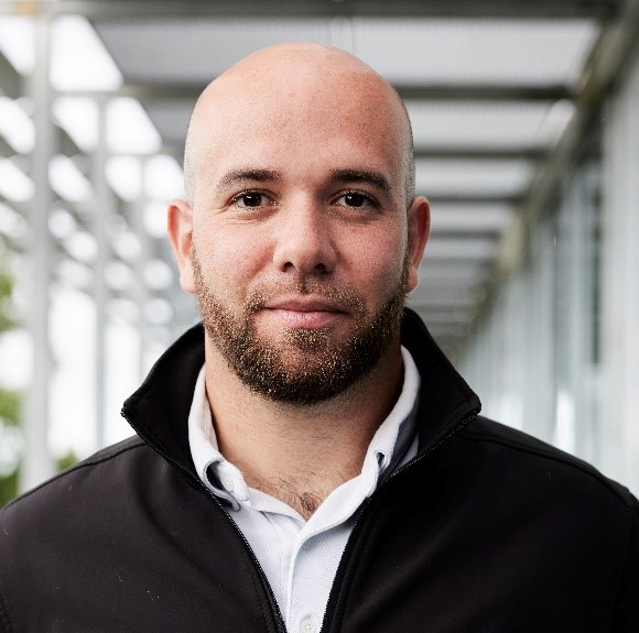 Soirées AFRIKANOAK Une fois par trimestre le Club se réunit pour un temps d'échange convivial avec ses membres. Les animateurs sur proposition des membres ou par leur initiative proposeront un programme (conférence, activités de mutualisation, présentation d'un projet, etc).